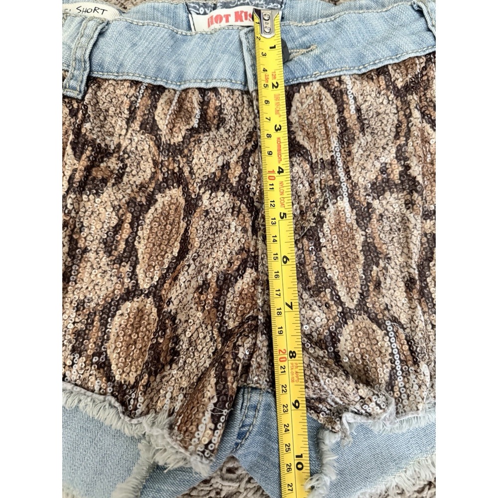 Hot Kiss Womens Junior Cici Distressed Animal Print Sequined Denim Shorts‎ Sz 13 - Picture 12 of 14